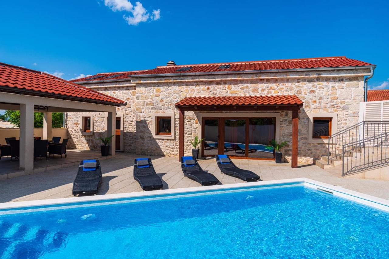 Stone villa Miandri Sukošan Esterno foto