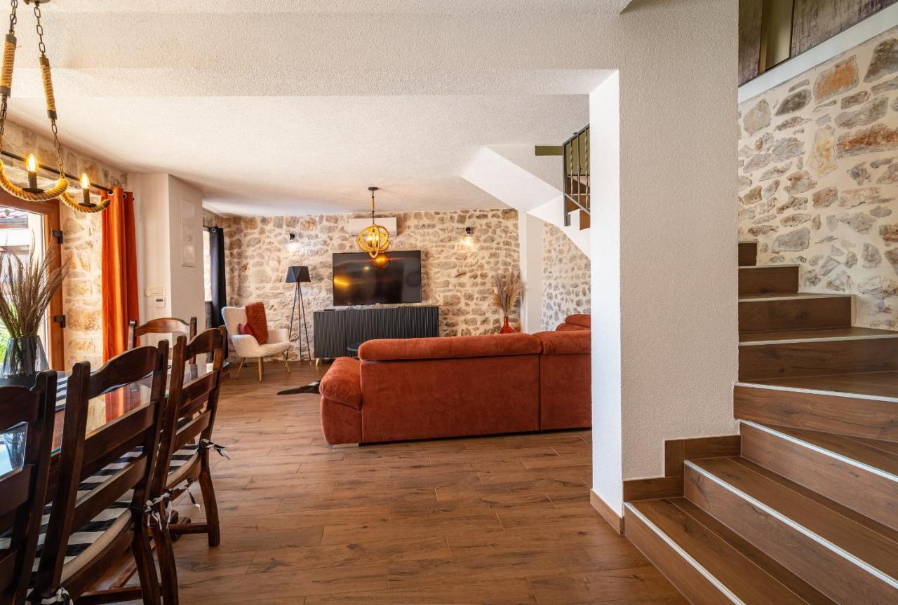 Stone villa Miandri Sukošan Esterno foto