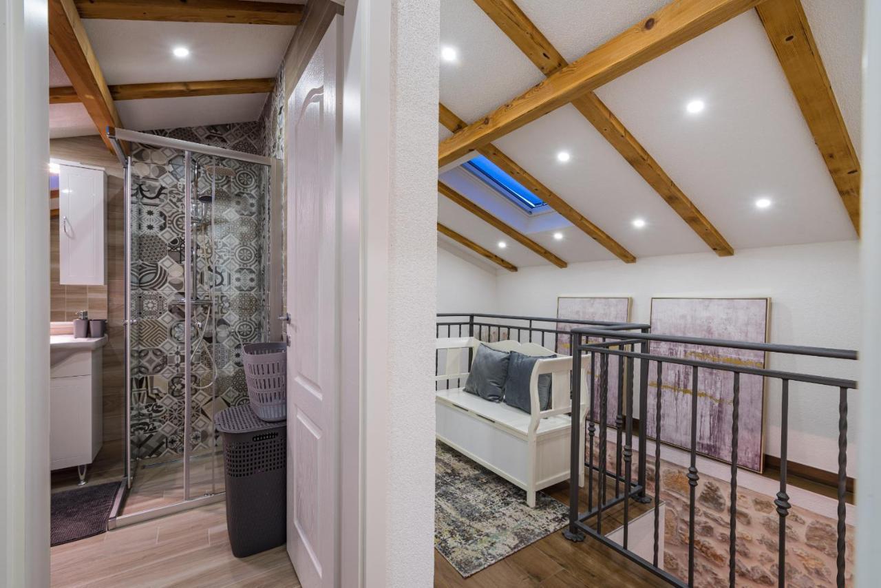 Stone villa Miandri Sukošan Esterno foto